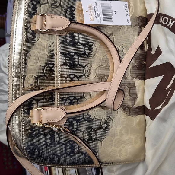 💛Brand New Gold Patent Large Michael Kors Signature Satchel - Picture 2 of 9